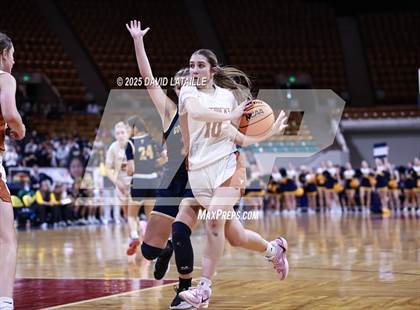 Thumbnail 2 in Mead vs. Frederick (CHSSA 5A Great 8) photogallery.