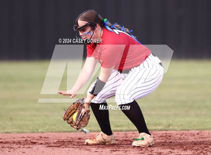 Thumbnail 3 in East Robertson @ Jo Byrns   photogallery.