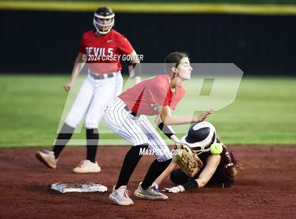 Thumbnail 2 in East Robertson @ Jo Byrns   photogallery.