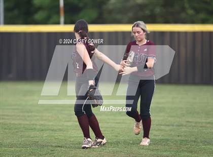Thumbnail 3 in East Robertson @ Jo Byrns   photogallery.