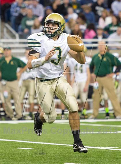 Thumbnail 2 in Beal City vs Muskegon Catholic Central (MHSAA Division 8 Final) photogallery.