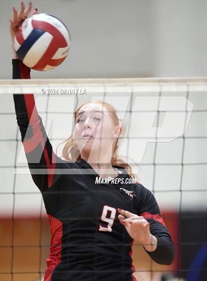 Thumbnail 3 in Oakton @ James Madison photogallery.