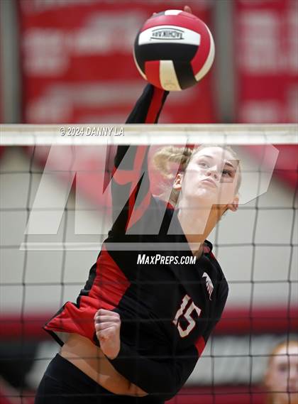 Thumbnail 3 in Oakton @ James Madison photogallery.