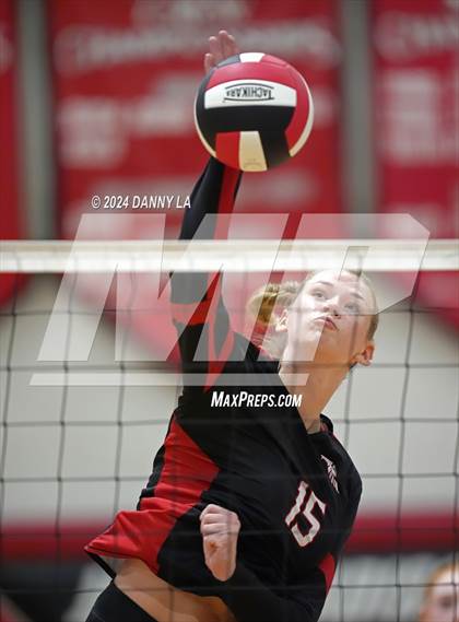 Thumbnail 2 in Oakton @ James Madison photogallery.