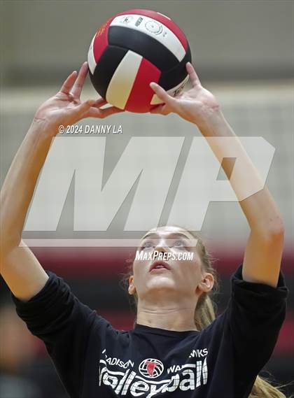 Thumbnail 3 in Oakton @ James Madison photogallery.