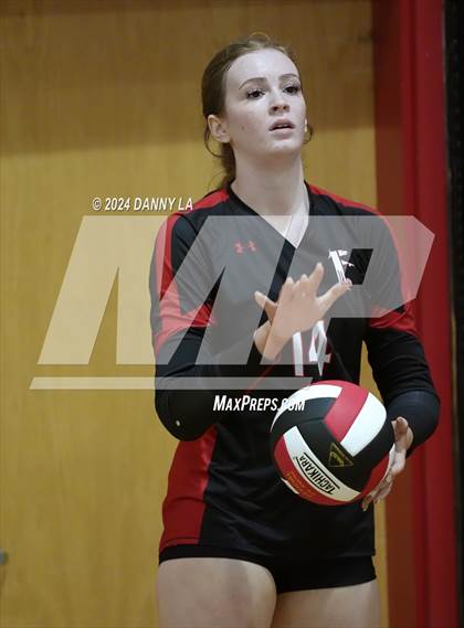 Thumbnail 1 in Oakton @ James Madison photogallery.