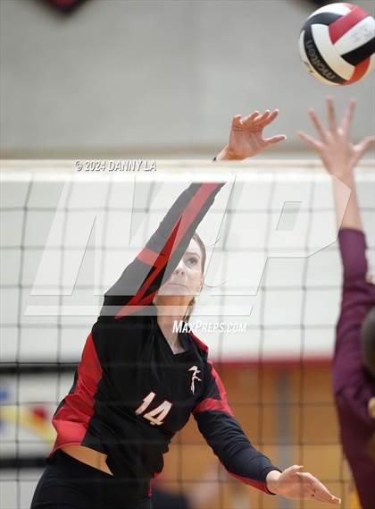 Thumbnail 1 in Oakton @ James Madison photogallery.
