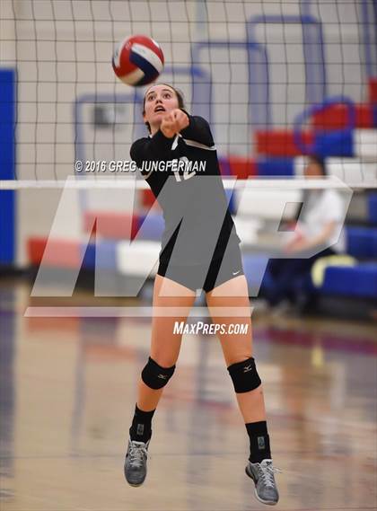 Thumbnail 2 in Palo Alto vs. Los Gatos (CIF CCS D1 Final) photogallery.