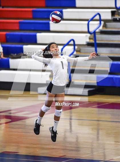 Thumbnail 2 in Palo Alto vs. Los Gatos (CIF CCS D1 Final) photogallery.