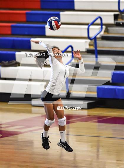 Thumbnail 2 in Palo Alto vs. Los Gatos (CIF CCS D1 Final) photogallery.