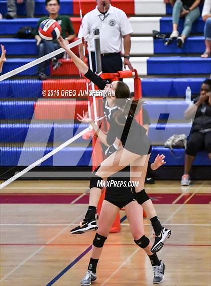 Thumbnail 3 in Palo Alto vs. Los Gatos (CIF CCS D1 Final) photogallery.