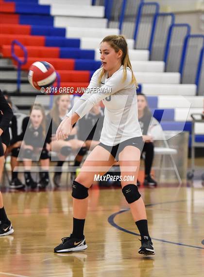 Thumbnail 2 in Palo Alto vs. Los Gatos (CIF CCS D1 Final) photogallery.
