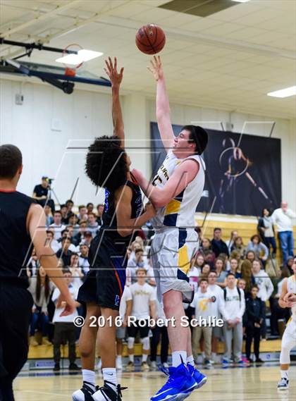 Thumbnail 3 in Folsom @ Oak Ridge photogallery.