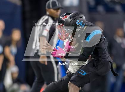 Thumbnail 3 in Wagner vs Shadow Creek (UIL 5A Semifinal Playoffs) photogallery.