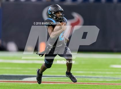 Thumbnail 1 in Wagner vs Shadow Creek (UIL 5A Semifinal Playoffs) photogallery.