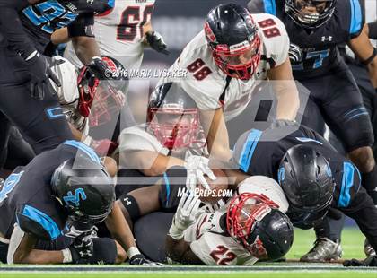 Thumbnail 3 in Wagner vs Shadow Creek (UIL 5A Semifinal Playoffs) photogallery.