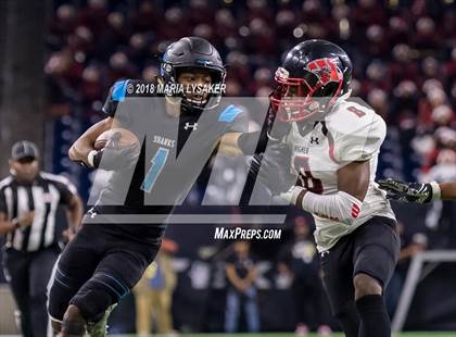 Thumbnail 2 in Wagner vs Shadow Creek (UIL 5A Semifinal Playoffs) photogallery.