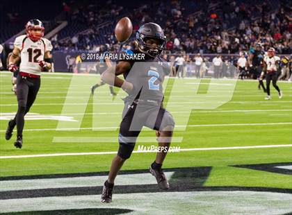 Thumbnail 2 in Wagner vs Shadow Creek (UIL 5A Semifinal Playoffs) photogallery.