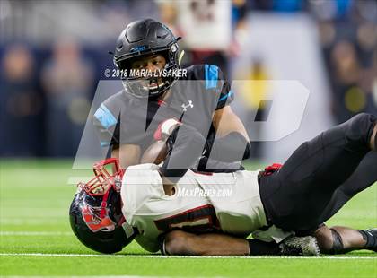 Thumbnail 2 in Wagner vs Shadow Creek (UIL 5A Semifinal Playoffs) photogallery.