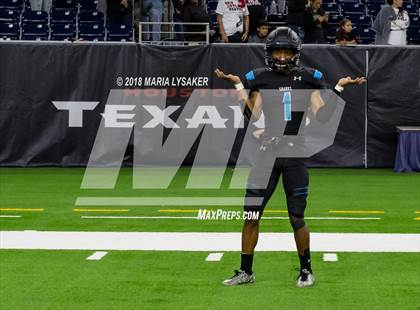 Thumbnail 3 in Wagner vs Shadow Creek (UIL 5A Semifinal Playoffs) photogallery.