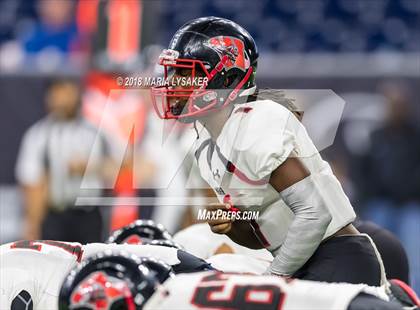 Thumbnail 1 in Wagner vs Shadow Creek (UIL 5A Semifinal Playoffs) photogallery.
