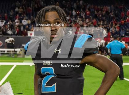 Thumbnail 2 in Wagner vs Shadow Creek (UIL 5A Semifinal Playoffs) photogallery.