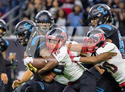 Thumbnail 2 in Wagner vs Shadow Creek (UIL 5A Semifinal Playoffs) photogallery.