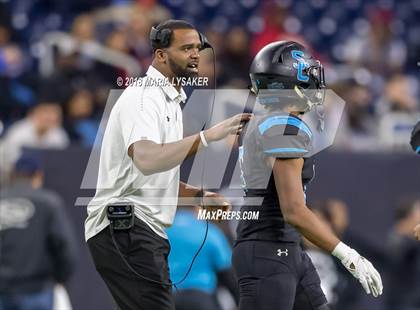 Thumbnail 1 in Wagner vs Shadow Creek (UIL 5A Semifinal Playoffs) photogallery.