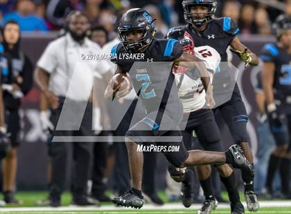 Thumbnail 1 in Wagner vs Shadow Creek (UIL 5A Semifinal Playoffs) photogallery.