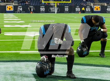 Thumbnail 2 in Wagner vs Shadow Creek (UIL 5A Semifinal Playoffs) photogallery.