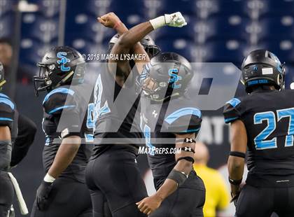 Thumbnail 1 in Wagner vs Shadow Creek (UIL 5A Semifinal Playoffs) photogallery.
