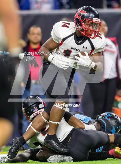 Thumbnail 3 in Wagner vs Shadow Creek (UIL 5A Semifinal Playoffs) photogallery.
