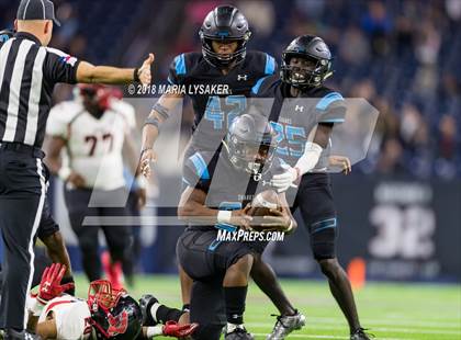 Thumbnail 3 in Wagner vs Shadow Creek (UIL 5A Semifinal Playoffs) photogallery.