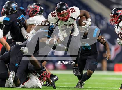 Thumbnail 3 in Wagner vs Shadow Creek (UIL 5A Semifinal Playoffs) photogallery.