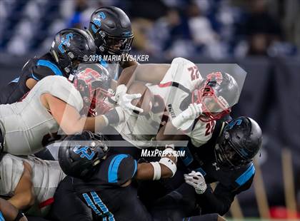 Thumbnail 2 in Wagner vs Shadow Creek (UIL 5A Semifinal Playoffs) photogallery.