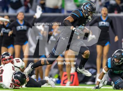 Thumbnail 1 in Wagner vs Shadow Creek (UIL 5A Semifinal Playoffs) photogallery.
