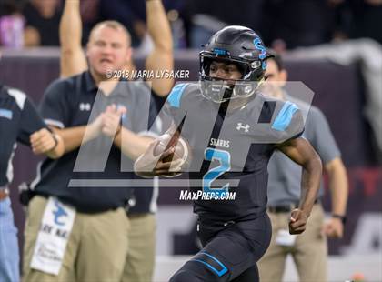 Thumbnail 3 in Wagner vs Shadow Creek (UIL 5A Semifinal Playoffs) photogallery.