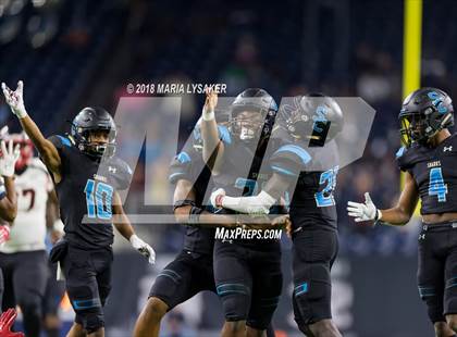 Thumbnail 2 in Wagner vs Shadow Creek (UIL 5A Semifinal Playoffs) photogallery.