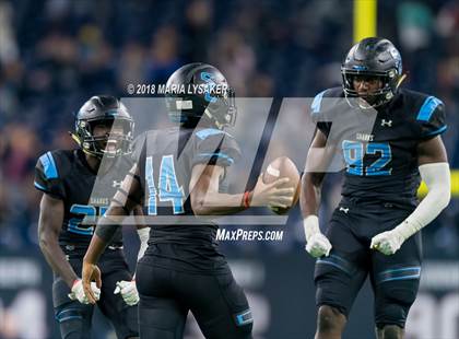 Thumbnail 3 in Wagner vs Shadow Creek (UIL 5A Semifinal Playoffs) photogallery.