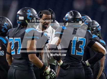 Thumbnail 3 in Wagner vs Shadow Creek (UIL 5A Semifinal Playoffs) photogallery.
