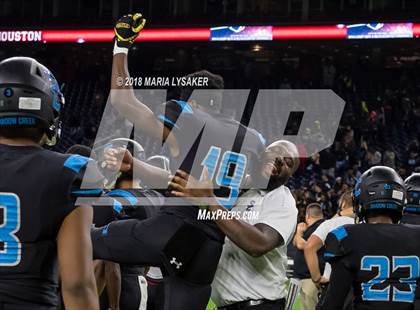 Thumbnail 3 in Wagner vs Shadow Creek (UIL 5A Semifinal Playoffs) photogallery.