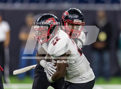 Thumbnail 2 in Wagner vs Shadow Creek (UIL 5A Semifinal Playoffs) photogallery.