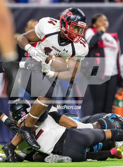 Thumbnail 2 in Wagner vs Shadow Creek (UIL 5A Semifinal Playoffs) photogallery.