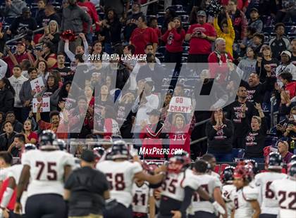 Thumbnail 3 in Wagner vs Shadow Creek (UIL 5A Semifinal Playoffs) photogallery.