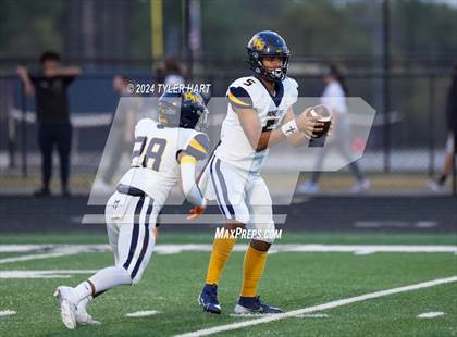 Thumbnail 3 in Mooresville @ Decatur Central photogallery.