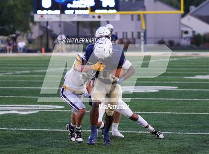 Thumbnail 3 in Mooresville @ Decatur Central photogallery.