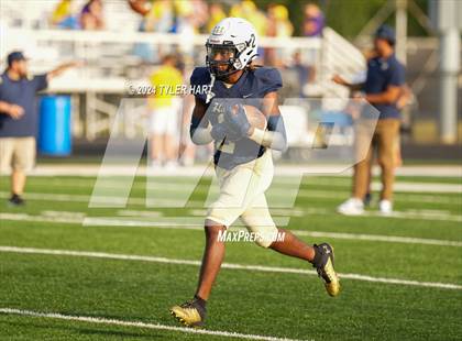 Thumbnail 1 in Mooresville @ Decatur Central photogallery.