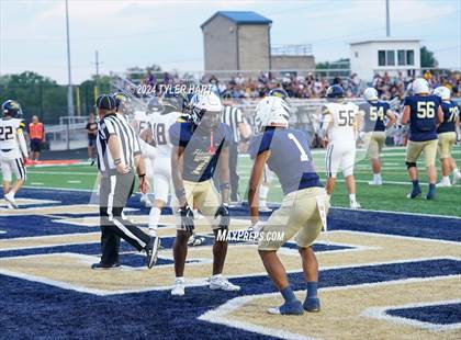 Thumbnail 1 in Mooresville @ Decatur Central photogallery.