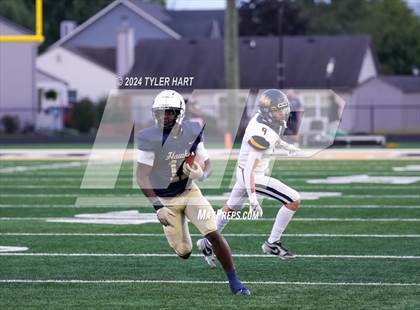 Thumbnail 2 in Mooresville @ Decatur Central photogallery.