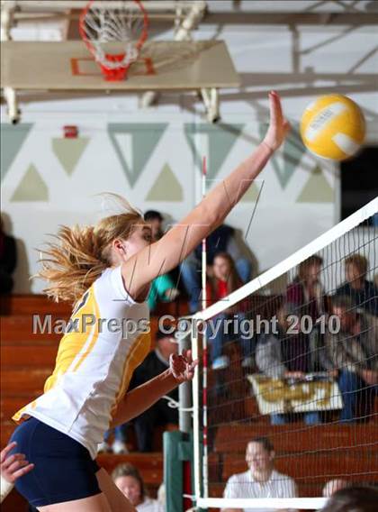 Thumbnail 3 in West Valley vs. Sutter (CIF NS D4 Final) photogallery.